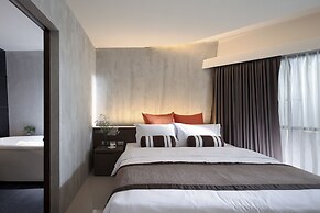 Nine Forty One Hotel