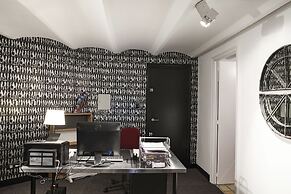 AinB Eixample Miró Apartments