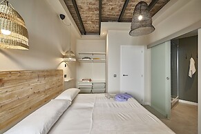 AinB Eixample Miró Apartments