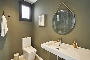 AinB Eixample Miró Apartments