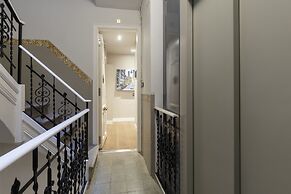 AinB Eixample Miró Apartments