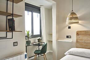 AinB Eixample Miró Apartments