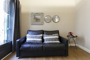 AinB Eixample Miró Apartments