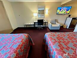 Travel Inn & Suites
