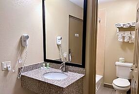 Travel Inn & Suites