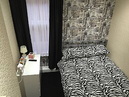 Trentham Private Hotel