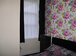 Trentham Private Hotel