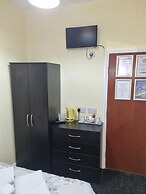 Trentham Private Hotel