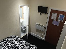 Trentham Private Hotel