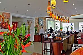 Nomad Suites Residence