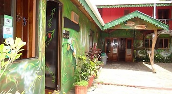 Hotel Forest Dreams Manakin