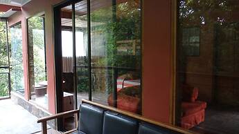 Hotel Forest Dreams Manakin