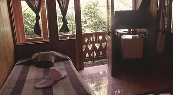 Hotel Forest Dreams Manakin