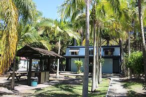 Lani's Holiday Island - Caravan Park