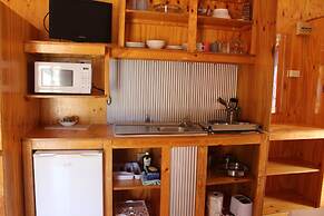 Lani's Holiday Island - Caravan Park