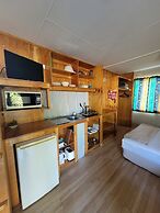 Lani's Holiday Island - Caravan Park