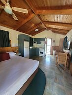 Lani's Holiday Island - Caravan Park