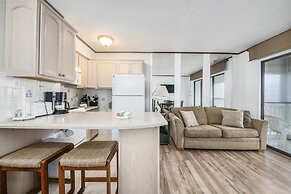 Casa Del Mar Beach Suites by AB Sea Resorts