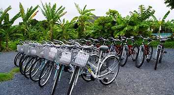 Mekong Riverside Boutique Resort & Spa