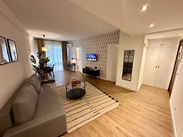 Far Home Gran Vía - Hostel