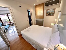 Far Home Gran Vía - Hostel