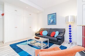 Far Home Gran Vía - Hostel