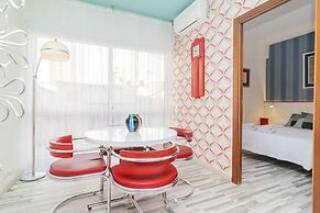 Far Home Gran Vía - Hostel