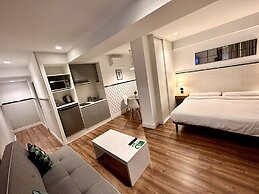 Far Home Gran Vía - Hostel