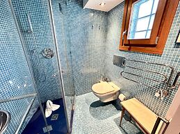 Far Home Gran Vía - Hostel