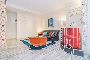 Far Home Gran Vía - Hostel