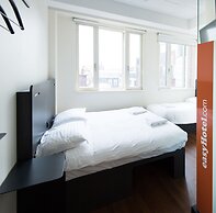 easyHotel The Hague City Centre