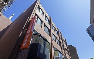 easyHotel The Hague City Centre
