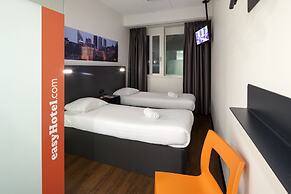 easyHotel The Hague City Centre
