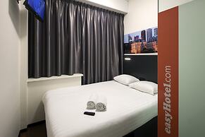 easyHotel The Hague City Centre