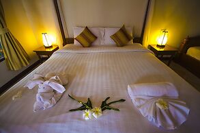 Bhundhari Chaweng Beach Resort Koh Samui