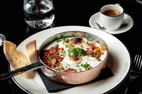 Museum Apartment Hotel, Independent Collection by EVT