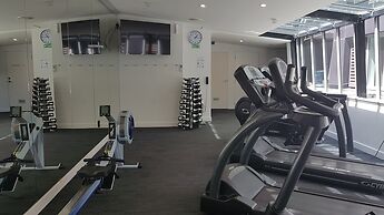 Museum Apartment Hotel, Independent Collection by EVT