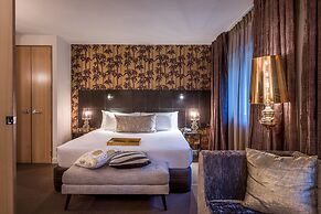 Museum Apartment Hotel, Independent Collection by EVT