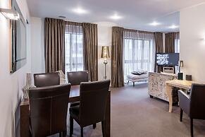 Museum Apartment Hotel, Independent Collection by EVT