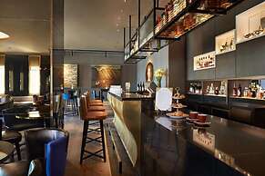 Museum Apartment Hotel, Independent Collection by EVT