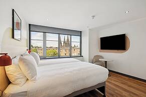 Garner Edinburgh Haymarket by IHG