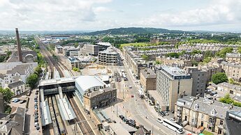 Garner Edinburgh Haymarket by IHG
