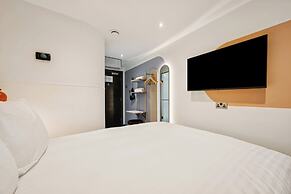 Garner Edinburgh Haymarket by IHG