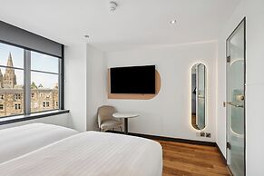 Garner Edinburgh Haymarket by IHG