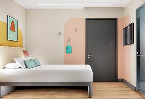 Garner Edinburgh Haymarket by IHG