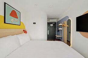 Garner Edinburgh Haymarket by IHG