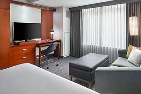 Courtyard by Marriott Washington, DC/Foggy Bottom