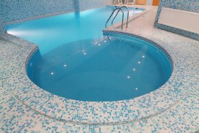 Platan Yuzhniy Hotel