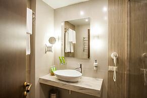 Platan Yuzhniy Hotel