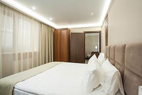 Platan Yuzhniy Hotel